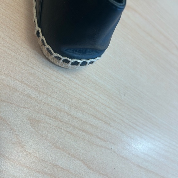 Vince size 6 NWT (no box bottom stickers still affixed)Black leather Espadrilles - Picture 12 of 15